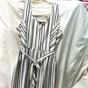 Inner circle sleeveless 2 pocket jumpsuit ladies sz 3x 5/18/4